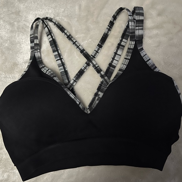 Fruit of the Loom Other - Pretty strap padded push up sports bra